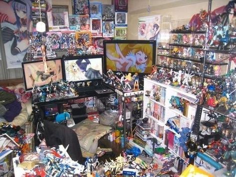 Messy Otaku Room, Otaku Room, Pink Angel, I'm A Loser, Messy Room, Computer Room, Anime Room, Room Goals, Old Computers