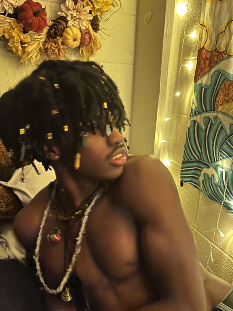 Cute Dreads, Light Skin Men, Dreadlock Hairstyles For Men, Dark Skin Boys, Dark Skin Men, Black Men Hairstyles, Dread Hairstyles, Dreadlock Hairstyles, Hair Reference