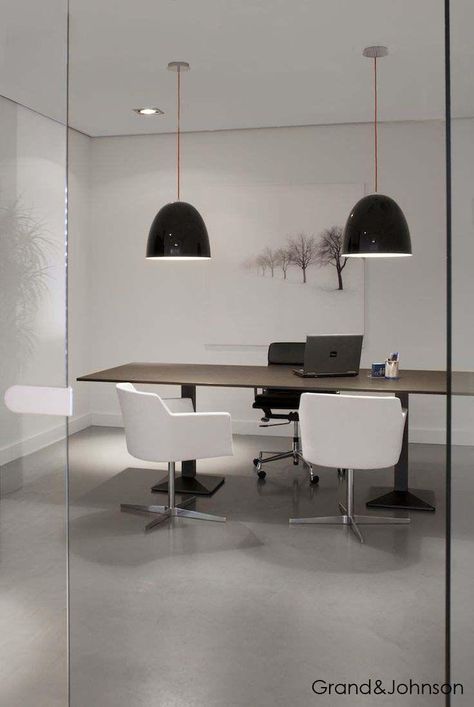 Minimal Office Space, Minimal Office Design, Ceo Office Design, Minimalist Office Desk, Law Office Design, Executive Office Design, Small Office Design Interior, Small Office Design, Office Design Inspiration