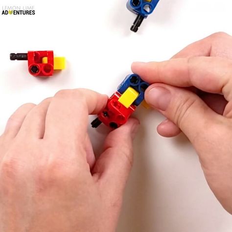 How to Make Endless DIY Lego Fidget Cube (1) Lego Fidget, Diy Lego, Fidget Cube, American Girl Doll Crafts, Lego Stuff, Lego Projects, Lego Building, Doll Crafts, Fidget Toys