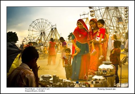 . Village Fair Painting, Fair Composition Drawing, Village Fair Drawing, Crowd Reference, Fair Paintings, Portraits Pics, Fair Illustration, Human Composition, Pushkar Mela