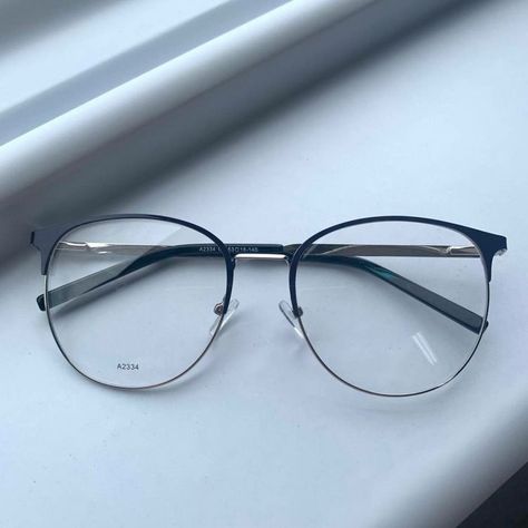 Aesthetic Glasses Frames Men, Eyebuydirect Glasses Women, Spects Frames Men, Chasma For Girl, Ful Vue Glasses, Spects Frames For Women, Glasses Women Aesthetic, Glasses Frames Aesthetic, Aesthetic Eyeglasses