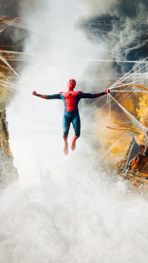 Spider-Man Homecoming Peter Parker Spiderman, Best Marvel Characters, Spider Man Homecoming, Spiderman Pictures, Avengers Wallpaper, Spiderman Homecoming, Superhero Wallpaper, Marvel Comic Universe, Pahlawan Super