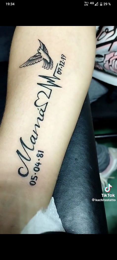 Rip Husband Tattoo, Remember Mom Tattoo, Tattoos To Remember Mom, Tattoo For Your Mom, Parents Name Tattoo, Dead Mom Tattoo, Memory Of Mom Tattoo, Tattoo For Mother Who Passed, Rip Mom Tattoo Ideas For Daughter