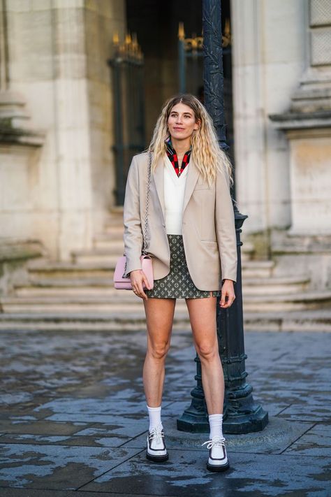 Veronika Heilbrunner, Maxi Blazer, Planet Fashion, Statement Socks, Laura Bailey, Great Comebacks, Bella Freud, Comfy Slippers, Sharon Tate