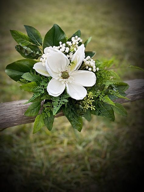 Wedding Flowers Rustic Bouquet, Magnolia Bridal Bouquet, Asian Lilies, Bouquet Greenery, Magnolia Bouquet, Barn Party, Corsage And Boutonniere Set, Cascading Bridal Bouquets, Magnolia Wedding