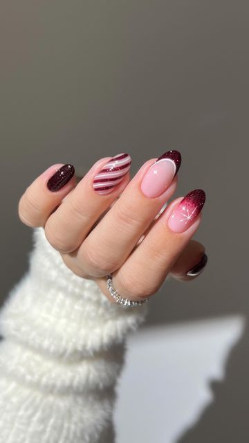 Aistė Haas on Instagram: "🍷✨ Santa’s favorite shade of chic—sparkly burgundy to sleigh the season 🎅🏼  •ad | Using: @kiaraskynails Crimson | Blank Slate | Rub On Top Coat   Discount code: GREATNAILS  _____ *affiliate #christmasnails #rednails #glitternails #winternails #holidaynails #nails #nailinspo #nailtutorials #diynails #nailart almond nails, simple classy fall nails gradient ombre french tips sparkly" Burgundy Nails Simple Design, Crimson Nails Designs, Burgundy Nail Designs Classy, Burgundy Winter Nails, Almond Nails Simple, Ombre French Tips, Burgundy Nail Designs, Classy Fall Nails, Nails Gradient