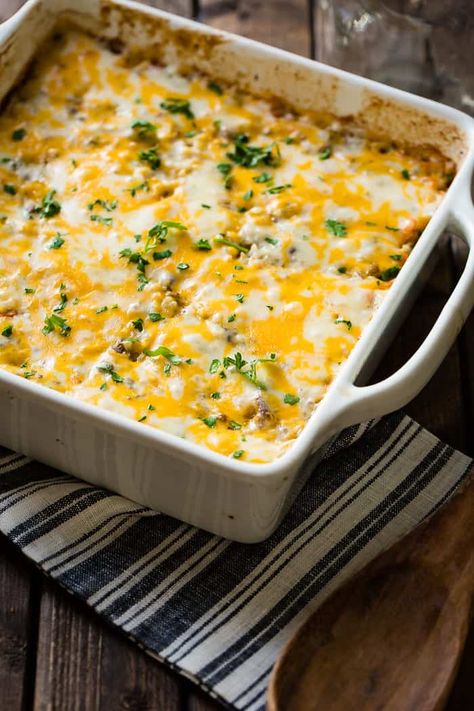 My mom's famous quick and #easydinnerrecipe idea, cheesy #groundbeef and rice #casserole. There's a quick version, semi-homemade and from scratch recipe included! ohsweetbasil.com Easy Rice Casserole Recipes, Easy Rice Casserole, Ground Beef And Rice Casserole, Cheesy Ground Beef And Rice, Beef And Rice Casserole, Dinner Ideas With Ground Beef, Ideas With Ground Beef, Meals For A Crowd, Cheesy Ground Beef