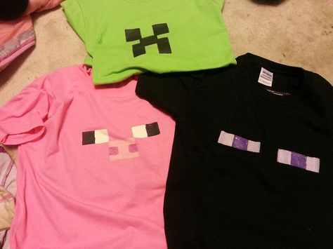 Minecraft shirts Minecraft Clothes, Minecraft Shirt, Minecraft Outfits, Minecraft Shirts, Epic Clothes, Silly Clothes, Creepers, Dream Clothes, Fitness Inspo