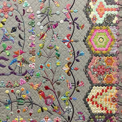 More amazing quilts from the 2017 Sydney Quilt Show Sue Cody Quilts Patterns, Quilted Flowers, Australian Quilts, Aplique Quilts, Australian Colours, Daisy Quilt, Hexie Quilts, Album Quilt, Baltimore Album Quilt