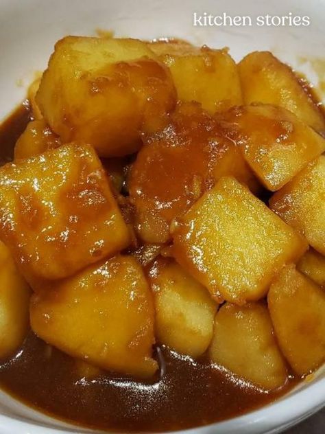 Korean Braised Potatoes, Braised Potatoes, Korean Food Side Dishes, Buttermilk Pancakes Recipe, Fluffy Buttermilk Pancakes, Korean Sweet Potato, Korean Side Dishes, Sweet Potato Curry, Korean Cooking