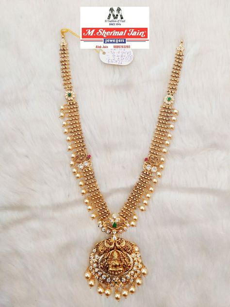 Mini Haram Gold Designs Latest, Gold Necklace Set 20 Grams, 20grams Gold Necklace Designs, Gundla Mala, Rani Haram, Mini Haram, Pretty Gold Necklaces, Indian Gold Jewellery Design, Winter Bridal Jewelry