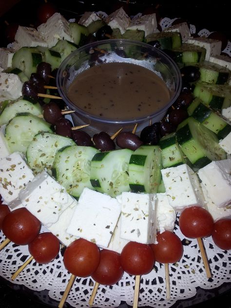 Greek Salad on a Stick with Balsamic Vinaigrette! Toga Party Food Ideas, Gods And Goddesses Party Theme, Toga Party Food, Greek Mythology Food, Toga Party Ideas, Toga Party Decorations, Greek Toga Party, Greek Party Decorations, Greek Birthday