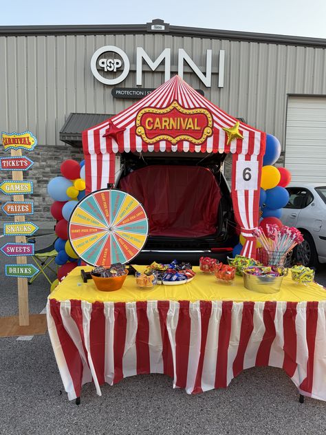 Circus Theme Trunk Or Treat Ideas, Diy Carnival Booth, Carnival Booth Ideas, Carnival Vbs, Carnival Party Games, Halloween House Decor, Carnival Booths, Market Day Ideas, Traveling Circus