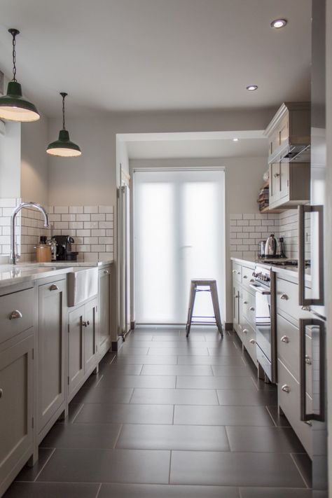 galley kitchen White Galley Kitchens, Galley Kitchen Renovation, Trendy Kitchen Tile, Galley Kitchen Design, Galley Kitchen Remodel, Devol Kitchens, Long Kitchen, Galley Kitchens, Kabinet Dapur