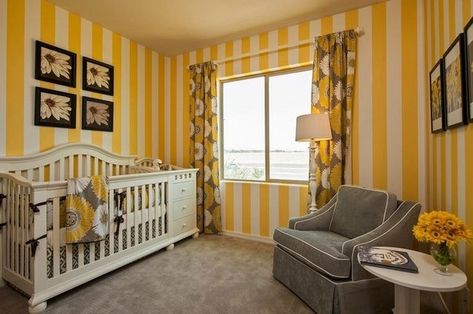 Inspired by Sunflowers: Rooms Ideas Sunflower Bedroom Ideas, Sunflower Bedroom, Sunflower Room, Sunflower Nursery, Girl Nursery Themes, Yellow Nursery, Girl Nursery Room