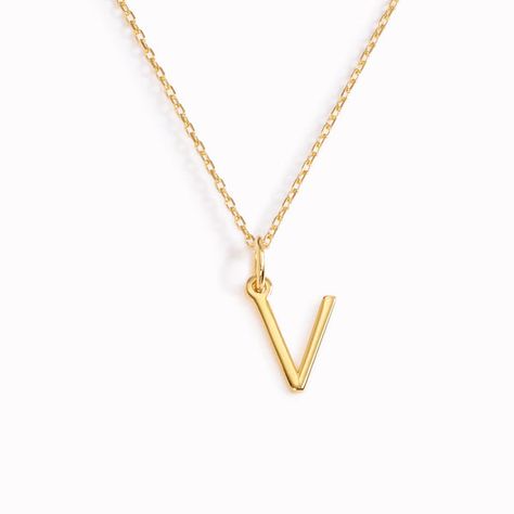 Our "V" initial necklace features a petite 9mm letter pendant in gold vermeil! The letter necklace can be adjusted to be worn at 15", 16" and 17" lengths. The perfect personalized gift for someone special (including yourself)! V Initial, V Necklace, Gold Initial Necklace, Initial Necklace Gold, Dainty Chain, Gold Initial, Letter Pendants, Letter Necklace, Initial Necklace