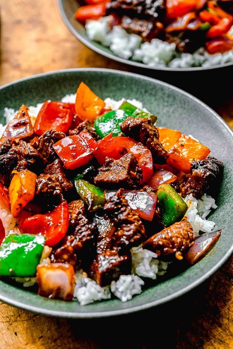 Beef Cubs Recipes Meals, Recipes With Cubed Beef, Beef Loc Lac, Shaken Beef Vietnamese, Cube Beef Recipes, Recipes With Beef Cubes, Beef Cubes Recipe, Bo Luc Lac Recipe, Cubed Beef Recipes