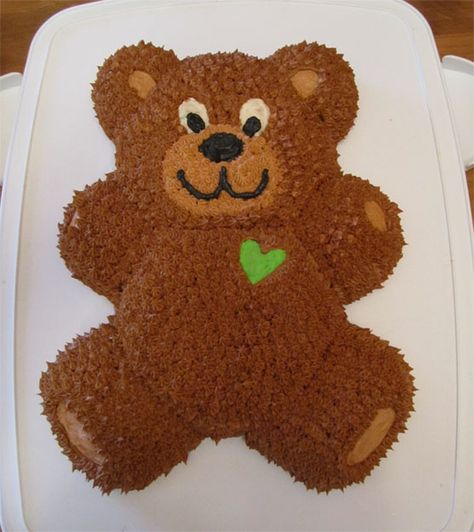 Teddy bear cake for Birthing Class's baby shower Teddy Bear Cake, Teddy Bear Cakes, Birthing Classes, Bear Cake, Birth Day, Sheet Cakes, Bear Cakes, Free Hand, Gingerbread Cookies