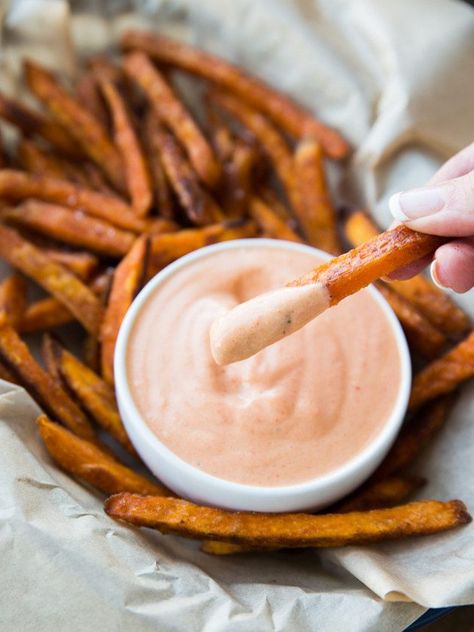 Move Over Mayo: These 20 Aioli Recipes Meet All Your Dipping Needs | Brit + Co Aioli Recipes, Red Pepper Aioli, Carrot Fries Baked, Red Pepper Aioli Recipe, Wild Rose Detox Recipes, Carrot Fries, Aioli Recipe, Baked Carrots, Vegan Roast