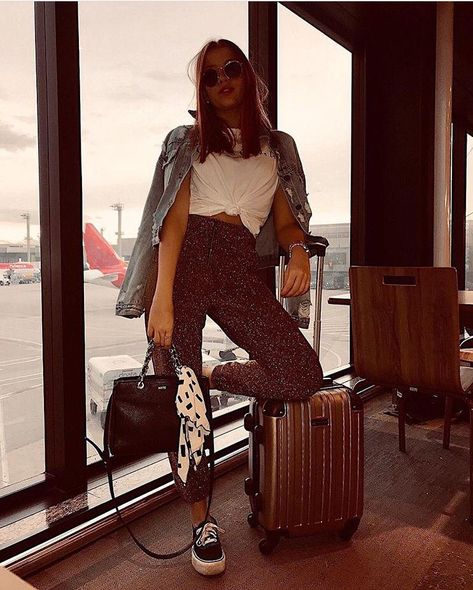 Bogota Colombia Outfits, Colombia Outfits, Airport Travel, Outfits Women, Airport Outfit, Travel Outfit, Casual Style, Fashion Outfits, Clothes For Women