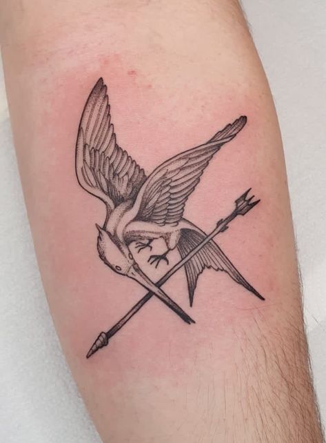 Ballad Of Songbirds And Snakes Tattoo, Mockingjay Tattoo, Hunger Games Tattoo, Mockingbird Tattoo, Mama Tattoos, Tatuaje Studio Ghibli, Games Tattoo, Ancient Art Tattoo, J Law