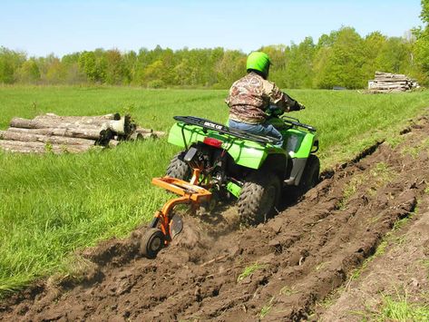 ATV Garden Plows: the best plowing attachments to use your ATV & UTV like a tractor Atv Dump Trailer, Garden Tractors For Sale, Atv Plow, Garden Tractor Attachments, Atv Implements, Atv Attachments, Small City Garden, Carport Plans, Tractor Idea