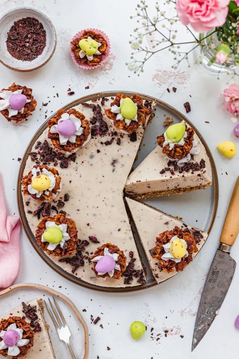 Vegan Easter Cheesecake (Gluten-Free) – Nourishing Amy Chocolate Crispy Cakes, Cheesecake Easter, Crispy Cakes, Dessert For Easter, Quick Cheesecake, Chocolate Nests, Easter Cheesecake, Showstopper Dessert, Raspberry Ganache