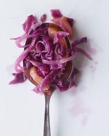 Braised Red Cabbage with Apple and Onion Cooked Red Cabbage, Red Cabbage With Apples, Apple And Onion, Red Cabbage Recipes, Braised Red Cabbage, Braised Cabbage, Popular Side Dishes, Creamed Spinach, Onion Recipes