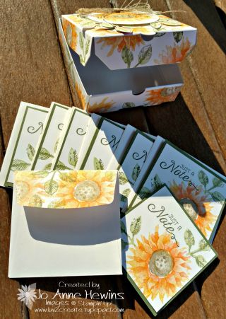 Pizza box and note cards Small Note Cards Handmade, 3x3 Note Cards, Stampin Up 3x3 Note Cards, Stampin Up 3x3 Card Ideas, 3x3 Cards Stampin Up Ideas, Note Card Ideas, 3x3 Cards, Mini Note, Sunflower Cards