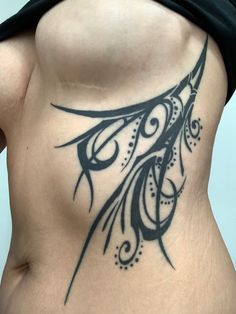 Woman V Line Tattoo, V Line Tattoos Women, V Line Tattoo, V Line Tattoos, Spine Tattoo Ideas, Nerdy Tattoos, Henna Tattoo Designs Hand, Japanese Dragon Tattoos, V Line