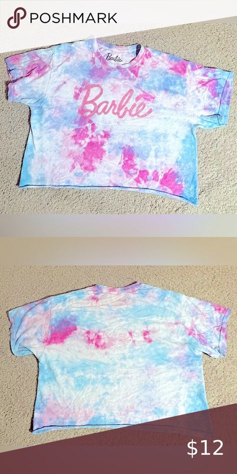 Barbie Tie-Dye Shirt Barbie Tie Dye Shirt, Tye Dye Crop Top, Barbie Shirt, Diy Tie Dye Designs, Pink Tye Dye, Diy Tie, Tie Dye Diy, Tie Dye Designs, Tie Dye Shirt