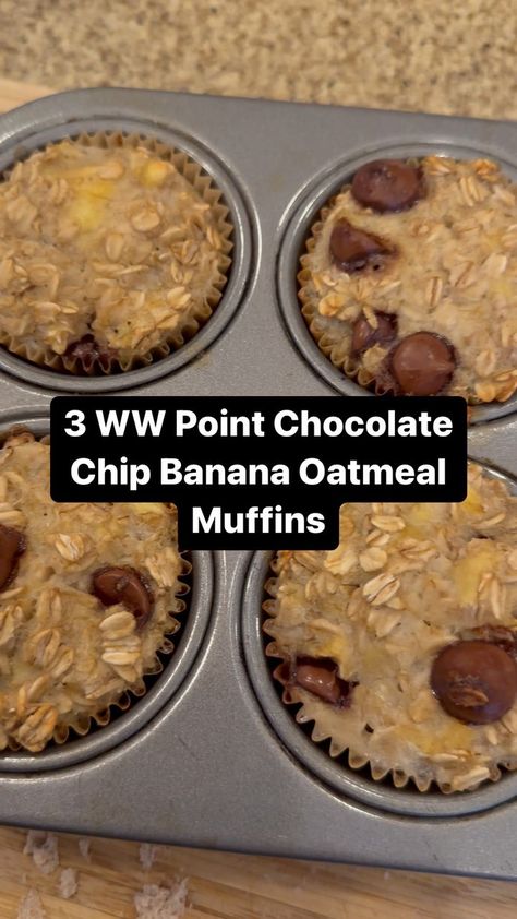 3 Points each - recipe makes about 18 I recently saw @dianemorrisey post her chocolate chip, oatmeal muffins and I was inspired to… | Instagram Weight Watchers Ripe Banana Recipes, Ww Ripe Banana Recipes, Weight Watchers Oatmeal Muffins, Recipe Using 2 Ripe Bananas, Weight Watcher Banana Muffins, Ww Muffins Weight Watchers, Ww Oatmeal Recipes, Weight Watchers Banana Recipes, Weight Watchers Oatmeal Recipes