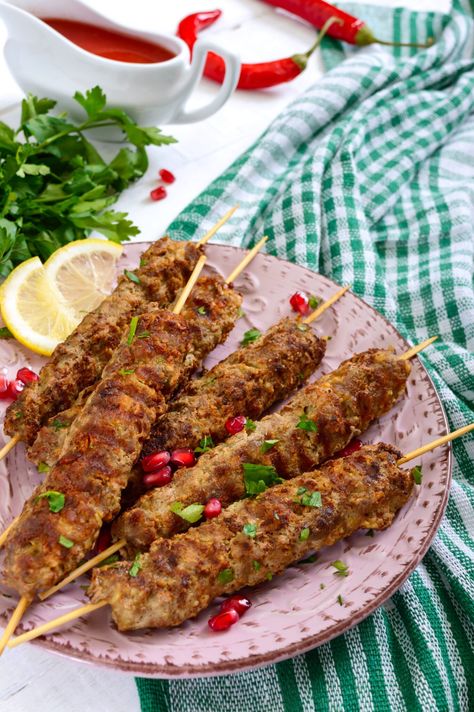 Greek Ground Beef Kebabs: Meal in 60 Minutes! - Dimitras Dishes Greek Beef Skewers, Greek Ground Beef Recipes, Greek Ground Beef, Ground Beef Skewers, Beef Kebab, Beef Kabob Recipes, Dimitras Dishes, Ground Beef Breakfast, Fun Meals