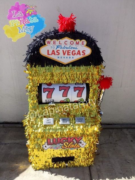 Las Vegas Homecoming Float, Las Vegas Decorations Ideas, Casino Birthday Ideas, Las Vegas Theme Party, Welcome To Vegas Sign, Vegas Decorations, Mechanic Cake, Casino Machines, Casino Birthday Party