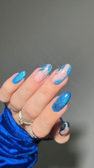 Blue Nail Designs Sparkle, Blue Glitter Nails Ideas, Blue Sparkle Nail Designs, Birthday Blue Nails, Blue Sparkling Nails, Blue Glitter Nail Designs, Blue Nails Sparkle, Blue Velvet Nails, Nails Blue Sparkle