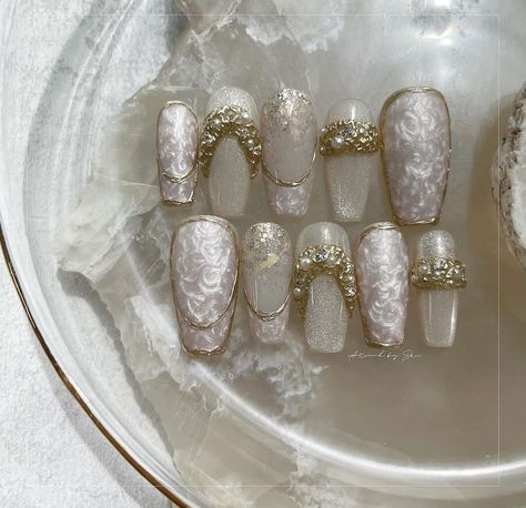 Lace Nails Designs, Baroque Nails, Angel Nails, Art Deco Nails, Gel Nail Art Designs, Elegant Nail Designs, Beauty Nails Design, Stylish Nails Designs, Pretty Nail Designs