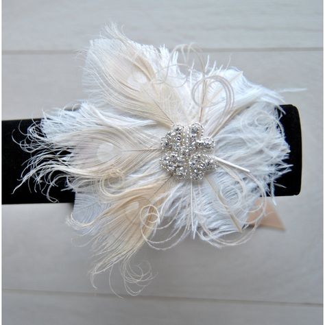 Feather Corsage Wristlet Great Gatsby Wedding Feathrs Wrist Corsage... (94 DKK) ❤ liked on Polyvore featuring accessories, hair accessories, headbands & turbans, white, gatsby headband, 1920s headband, peacock feather hair accessories, white corsage and white headband Corsage Unique, Feather Corsage, 1920s Hair Accessories, Corsage Wristlet, Wristlet Corsage, White Turban, White Corsage, 1920s Wedding Theme, Great Gatsby Style