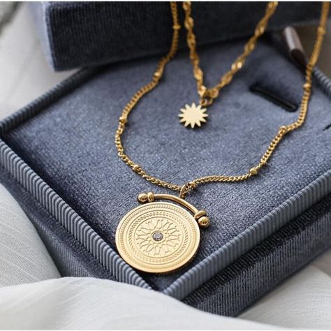 Smarter Shopping, Better Living! Aliexpress.com Victorian Drop Earrings, Baroque Jewelry, Bridal Earrings Chandelier, Mandala Necklace, Cheap Necklaces, 18k Gold Necklace, Coin Pendant Necklace, Star Pendant Necklace, Gold Sun