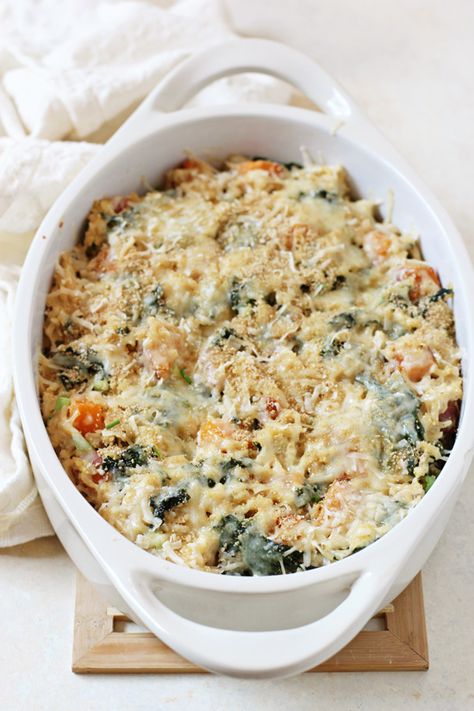 Comforting and cozy, this sweet potato and kale brown rice casserole is perfect for chilly weather! Made with greek yogurt, mozzarella and plenty of veggies, it’s a lighter take on the classic dish (with no cream of anything soup!). Vegetarian, nut free and soy free. Kale Rice, Vegetarian Baked Beans, Sweet Potato And Kale, Fall Sides, Sweet Potato Kale, Creamy Mushroom Pasta, Foods With Iron, Brown Rice Casserole, Foods High In Iron