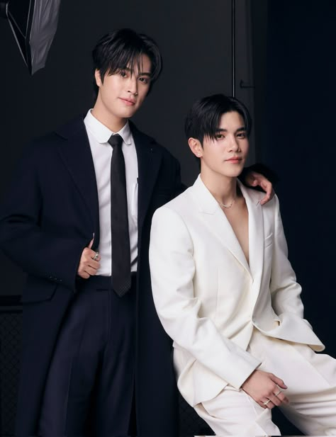 Fourth Gemini, Fashion Entrepreneur, Black And White Suit, Free Photo Filters, Most Handsome Actors, Gemini Norawit, Gemini Fourth, Gmm Tv, Ulzzang Couple