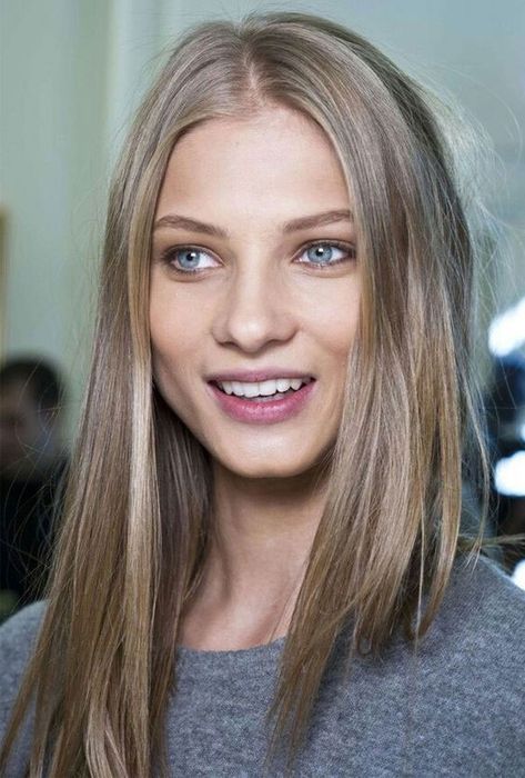 Dark Ash Blonde Hair, Light Ash Brown Hair, Ash Blonde Hair Color, Dirty Blonde Hair Color Ideas, Brown Hair Inspiration, Natural Ash Blonde, Dark Ash Blonde, Ash Blonde Hair Colour, Hair Blond