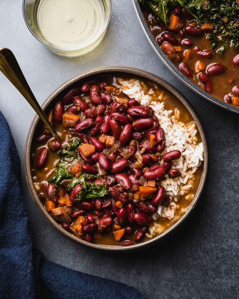 Vegetarian Red Beans And Rice Recipe, Red Beans And Rice Recipe Vegetarian, Vegetarian Red Beans And Rice, Red Beans Recipe, Red Beans And Rice Recipe, Recipes With Kidney Beans, Red Beans N Rice Recipe, Vegeterian Recipes, Red Beans And Rice