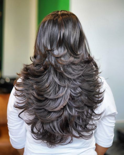 Top 26 Long Layered Haircuts for a Chic 2024 Makeover | Trendy Styles Feather Haircut, Feathered Haircut, Voluminous Waves, Thick Layers, Curls For Long Hair, Long Layered Haircuts, Long Layered Hair, Feathered Hairstyles, Long Layers