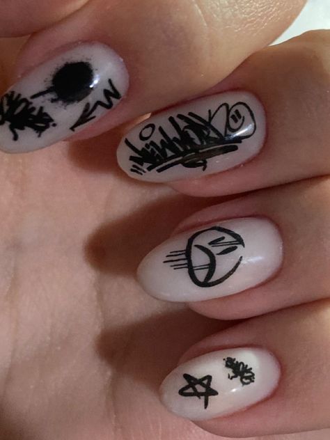 Graffiti Nails, Unghie Sfumate, Mens Nails, Retro Nails, Punk Nails, Gothic Nails, Goth Nails, Grunge Nails, Nails Desing