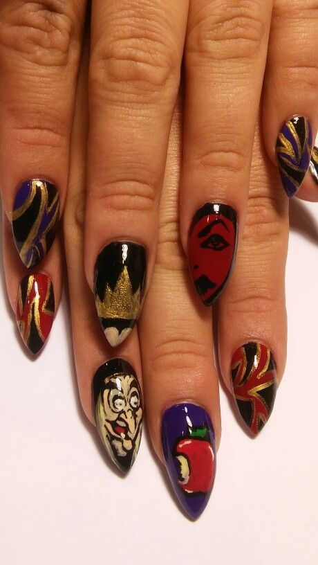 SauceC Nailz Snow Whites Evil Queen Nails Evil Queen Nails, Snow White Nails, Snow White Evil Queen, Queen Nails, Disney Nails, Evil Queen, White Nails, Toe Nails, Long Nails