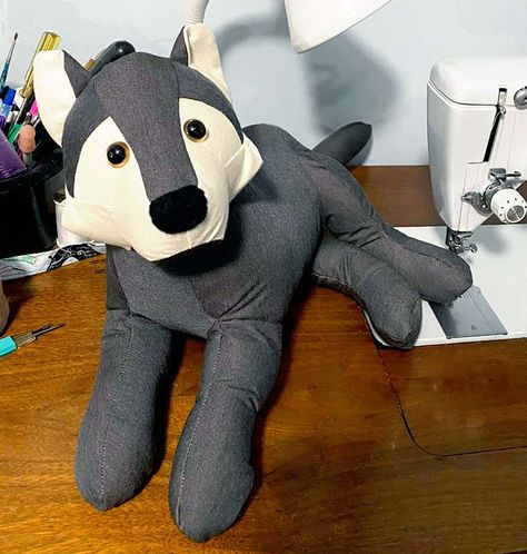 Wolf Sewing Pattern, Creepy Plush, Stockings Diy, Sewing Soft Toys, Wolf Pattern, Christmas Stockings Diy, Animal Sewing Patterns, Animal Blanket, Sewing Stuffed Animals