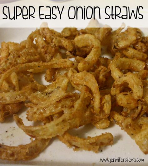 Onion Straws Recipe, Onion Straws, Onion Strings, Sides Dishes, Dehydrated Onions, Eating Alone, Going Vegetarian, Onion Recipes, Most Popular Recipes