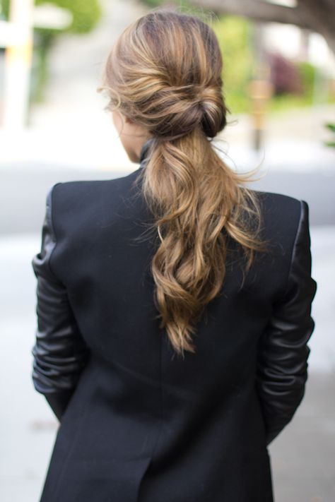 Gal Meets Glam: Twisted Ponytail Easy Work Hairstyles, Office Hairstyles, Twist Ponytail, Braided Ponytail Hairstyles, A Ponytail, Popular Haircuts, Work Hairstyles, Business Hairstyles, Chic Hairstyles