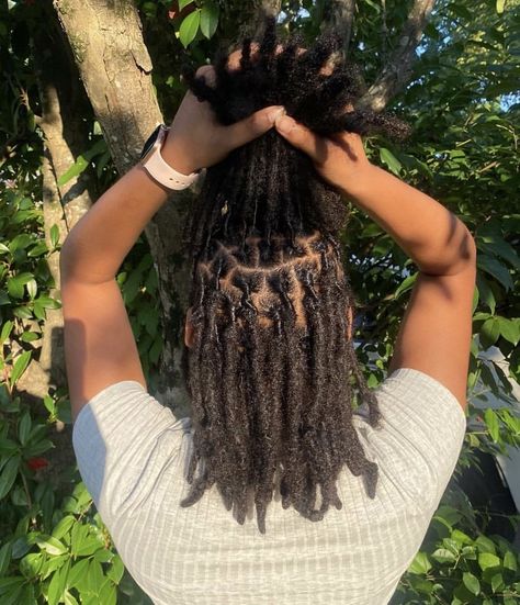 Medium Sized Locs Women, Medium Sized Locs, Medium Size Locs Black Women, Medium Size Locs, Locs Women, Real Locs, Pink Locs, Girl Locs, Locs Black Women